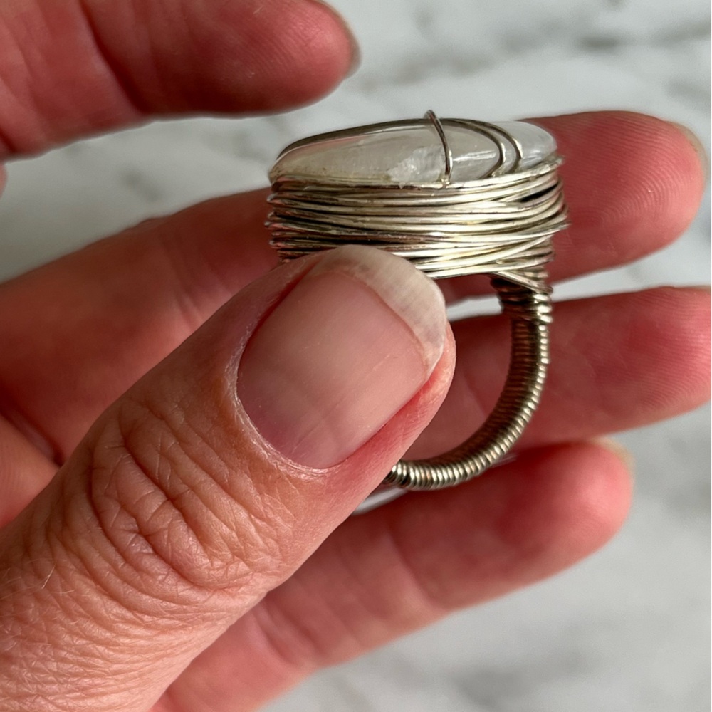 4 rings and ring sets + size adjuster bands - Picture 5 of 12